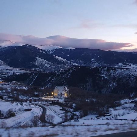 Apt Cosy, 4 Pers, Plein Centre Ville, Parking Offert Font-Romeu-Odeillo-Via المظهر الخارجي الصورة