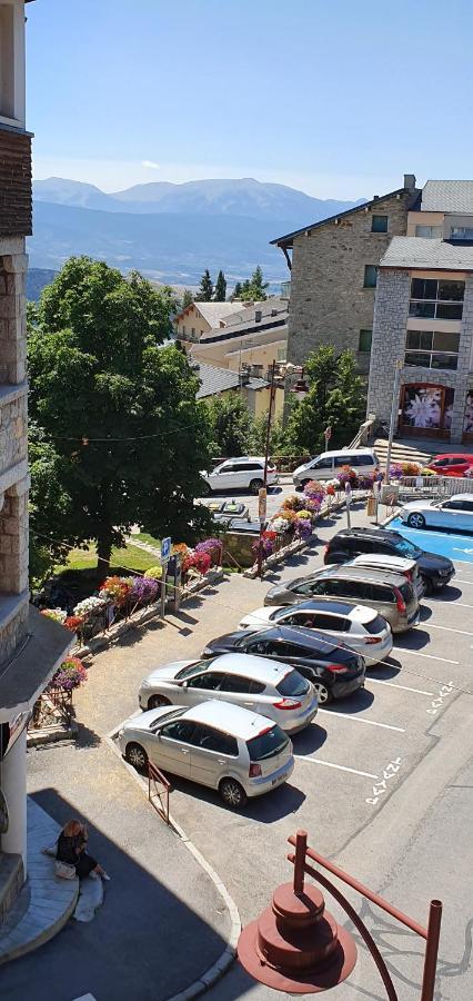 Apt Cosy, 4 Pers, Plein Centre Ville, Parking Offert Font-Romeu-Odeillo-Via المظهر الخارجي الصورة